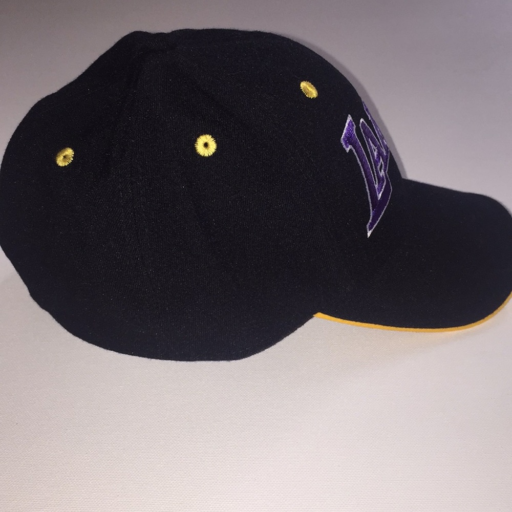 Lakers NBA Flexfit Hat Cap LG/XL - Picture 4 of 7